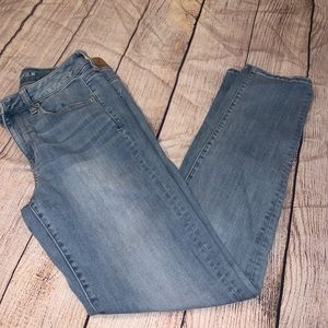 American Eagle Skinny Jeans size 8